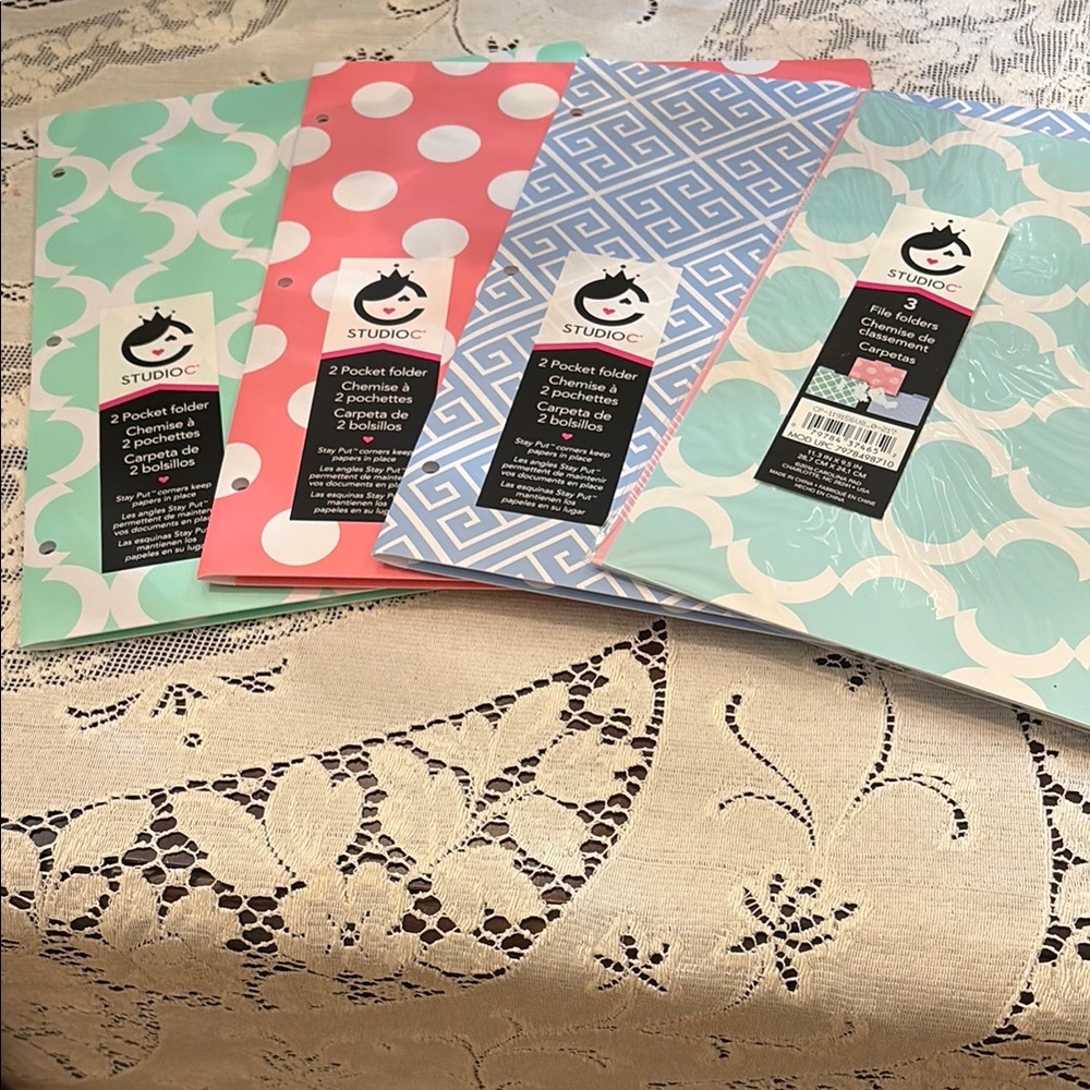 Studio C 3 patterned 2-pocket  poly folders and set of 3 file folders.